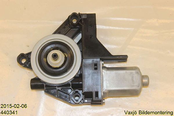 Fensterhebermotor VOLVO V70 III (135)