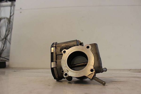 Drosselklappenstellmotor HYUNDAI ix20 (JC)