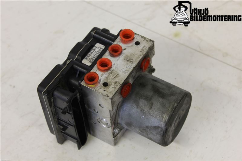 ABS - pump SAAB 9-5 (YS3E)