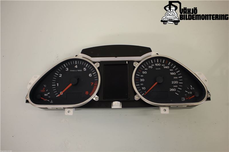 Instrumentbræt AUDI A6 Avant (4F5, C6)