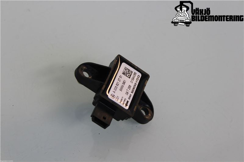 Airbag deployment crash sensor