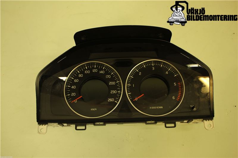 Instrument cluster VOLVO V60 I (155)
