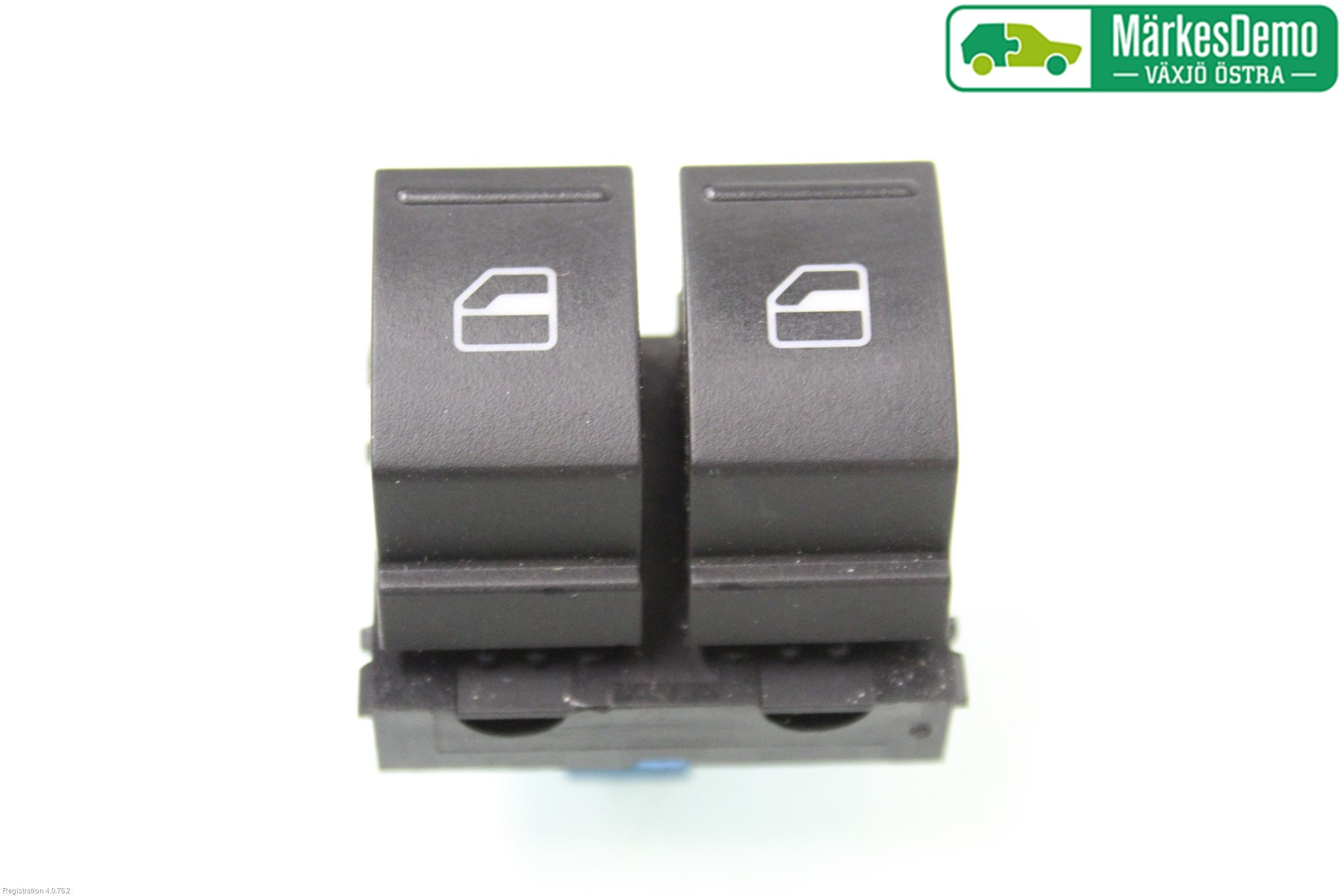 Switch - electrical screen heater VW EOS (1F7, 1F8)