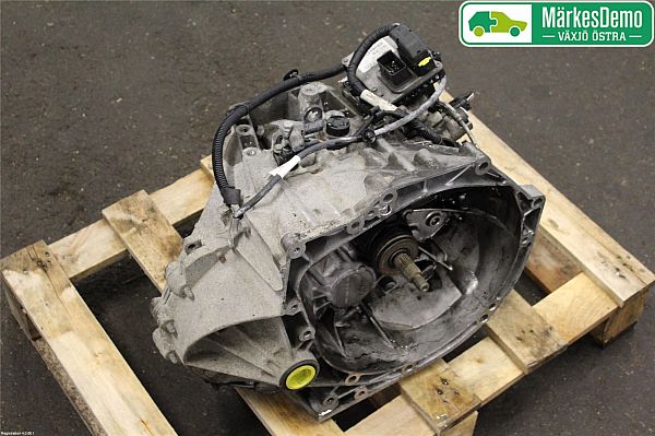 Automatic gearbox PEUGEOT 508 I (8D_)