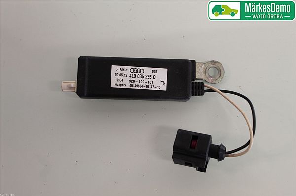 Wzmacniacz antenowy AUDI Q7 (4LB)