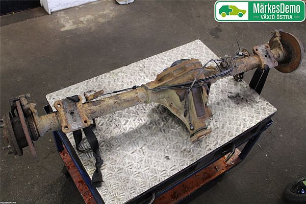 Rear axle beam with reducer