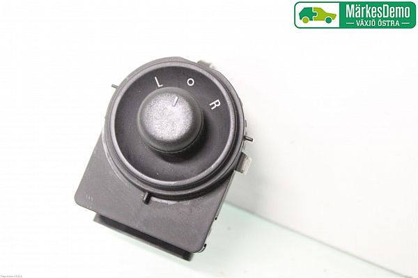 Wing mirror - switch OPEL ASTRA J Sports Tourer (P10)