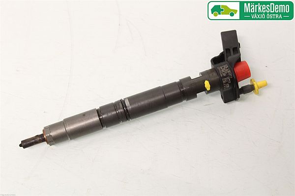 Verstuiver / Injector AUDI A4 (8K2, B8)