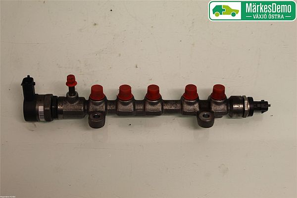High-pressure rail / injection nozzle pipe HONDA CIVIC IX (FK)