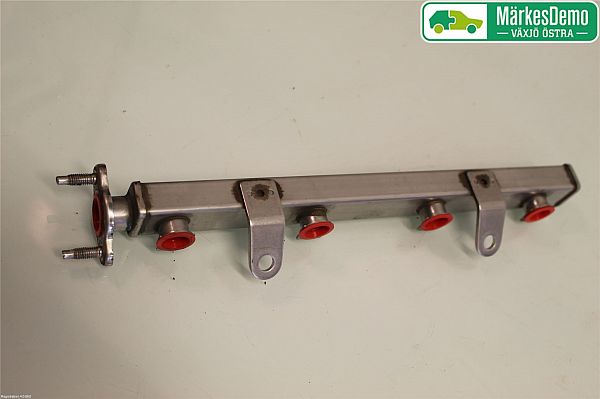 High-pressure rail / injection nozzle pipe KIA PICANTO (TA)