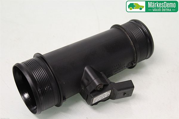 Intercooler Rohr AUDI A8 (4H2, 4H8, 4HC, 4HL)