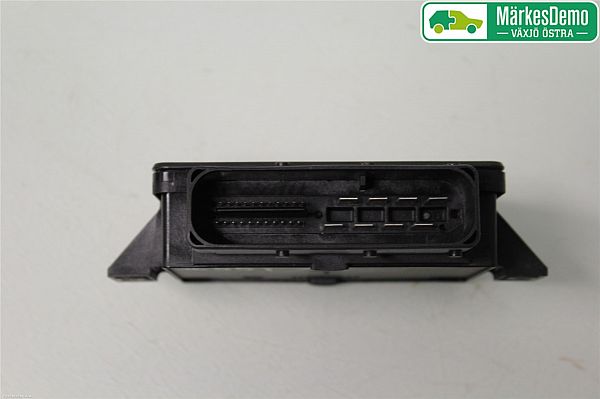 Parking brake Module / control box (EPB) MERCEDES-BENZ A-CLASS (W176)