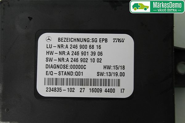 Parking brake Module / control box (EPB) MERCEDES-BENZ GLA-CLASS (X156)