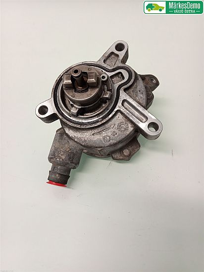 Vacuum pump VOLVO V70 III (135)