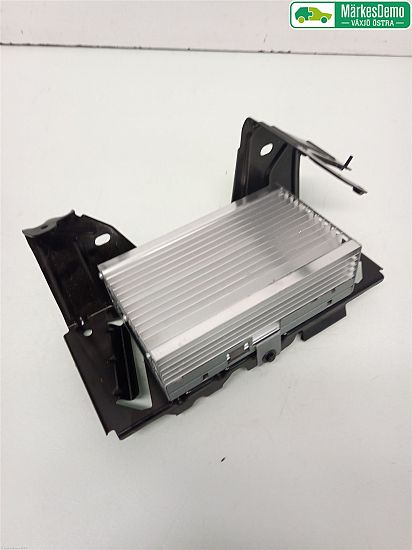 Sound amplifier holder