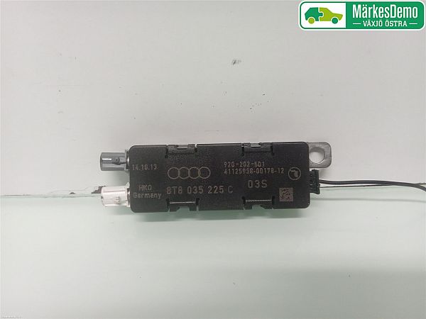 Wzmacniacz antenowy AUDI A5 Sportback (8TA)