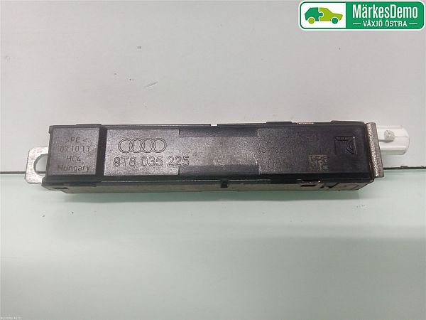Wzmacniacz antenowy AUDI A5 Sportback (8TA)