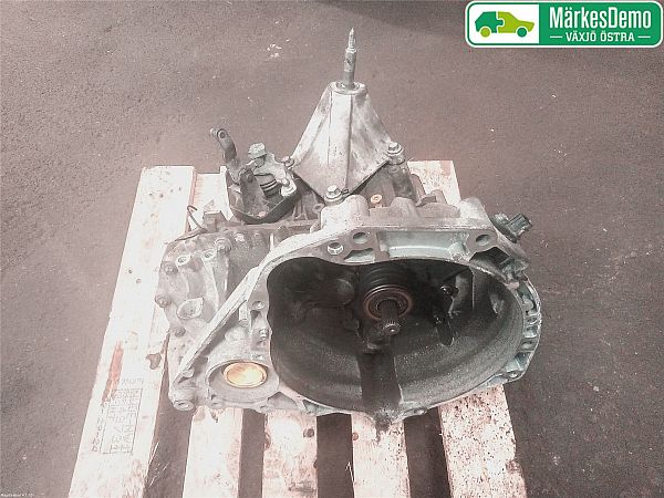 Schaltgetriebe NISSAN NOTE (E11, NE11)