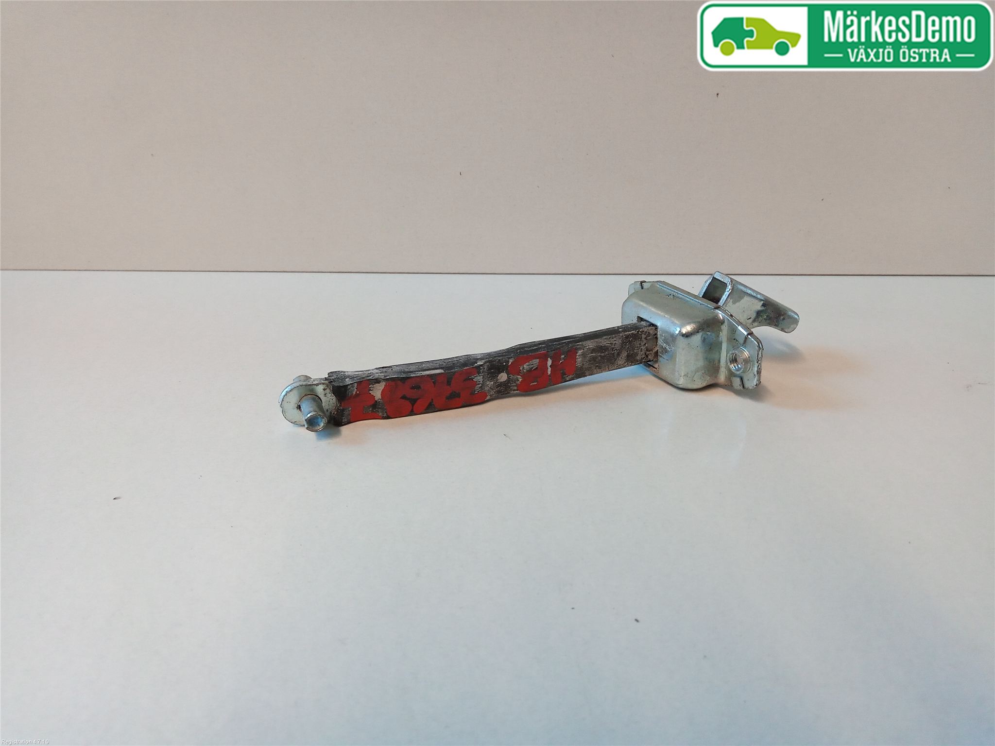 Suzuki VITARA (LY) Door stop 8183054P00 - Autoparts24