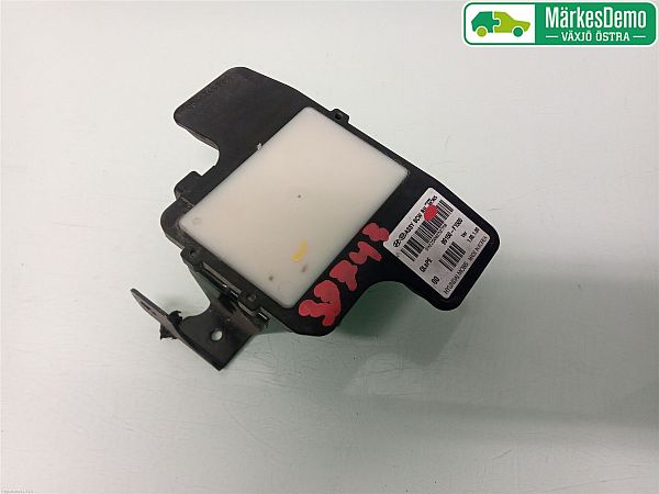 Capteur - radar / protection active contre les collisions KIA SPORTAGE (QL, QLE)