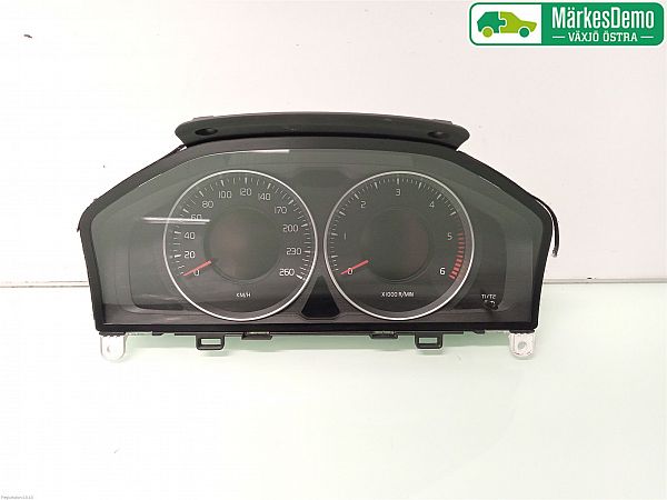 Instrument cluster VOLVO V60 I (155)