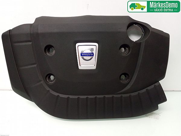 Engine cover
