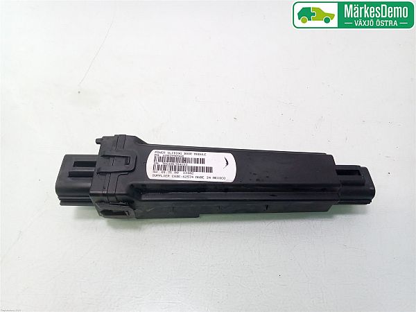Sliding door control module