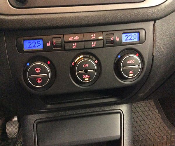 Panel klimatyzacji VW TIGUAN (5N_)
