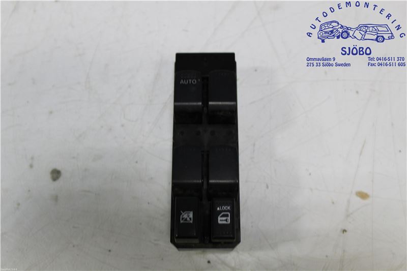 Switch - electrical screen heater SUZUKI GRAND VITARA II (JT, TE, TD)