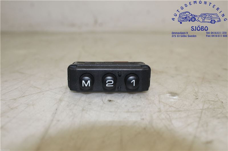 Seat memory switch
