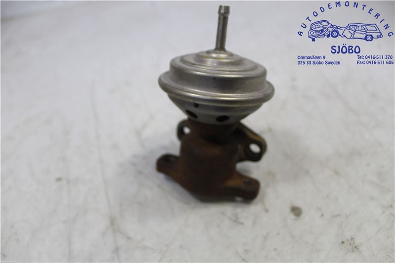 Egr ventil VW PASSAT Estate (3B5)