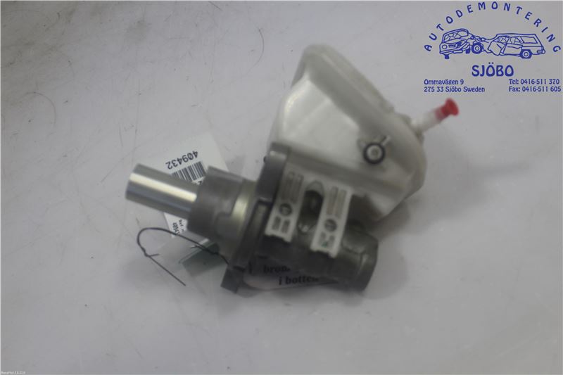 Maître-cylindre de frein PEUGEOT 308 I (4A_, 4C_)