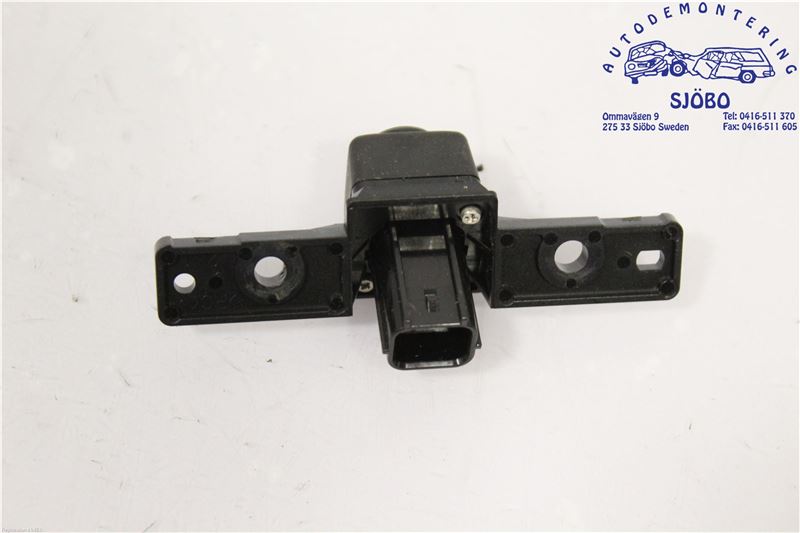 Front bumper camera