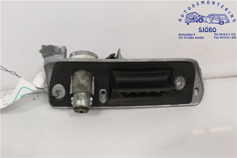 7H0-843-703-D : Handgreep / deurgreep achterklep - Autoparts24