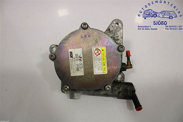 Vacuum pump KIA SORENTO III (UM)