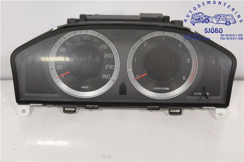 Instrumentbræt VOLVO V70 III (135)