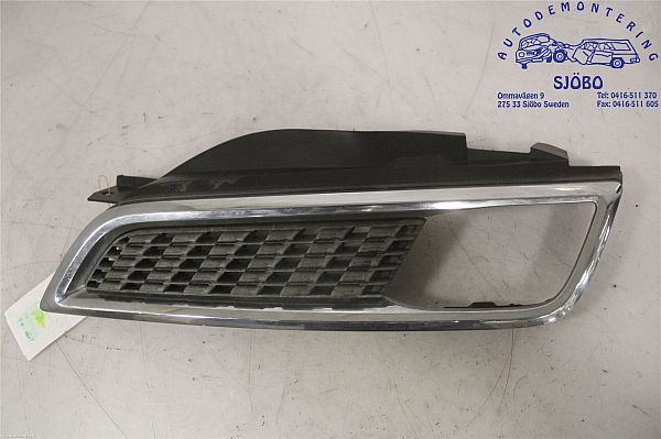 Grill / gitter NISSAN MICRA III (K12)