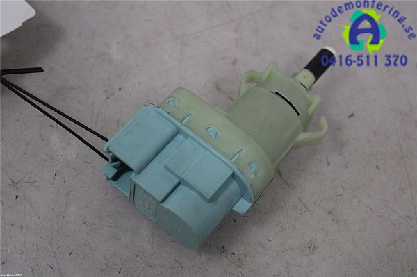 contact feu stop FORD MONDEO V Turnier (CF)