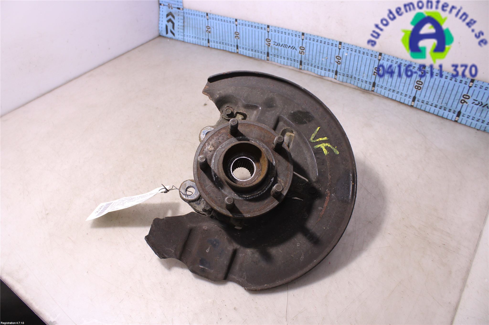 1842602 : Spindle - front - Autoparts24