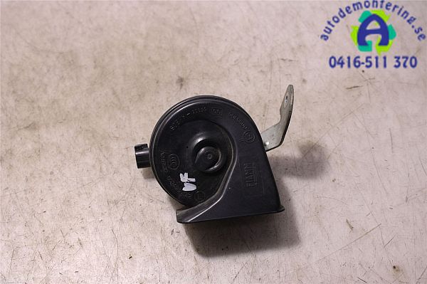 Horn VOLVO V40 Hatchback (525, 526)