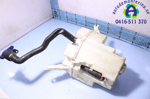 30784233 : Sprinklerbeholder og Sprinkler - med motor - Autoparts24