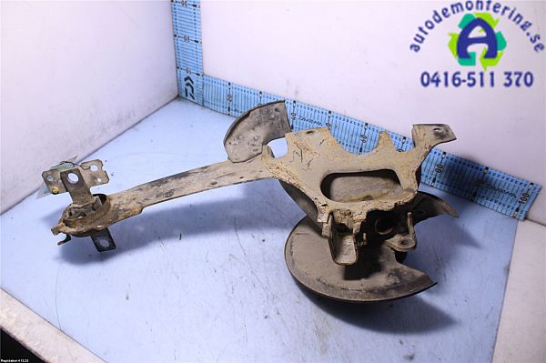 31476210 : Tragarm hinten und Radnabe hinten - Autoparts24