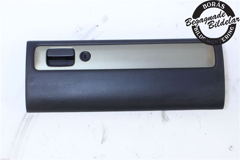 Glove compartment flap VOLVO V70   (875, 876)