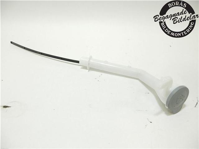 Washer fluid reservoir NISSAN QASHQAI II (J11, J11_)