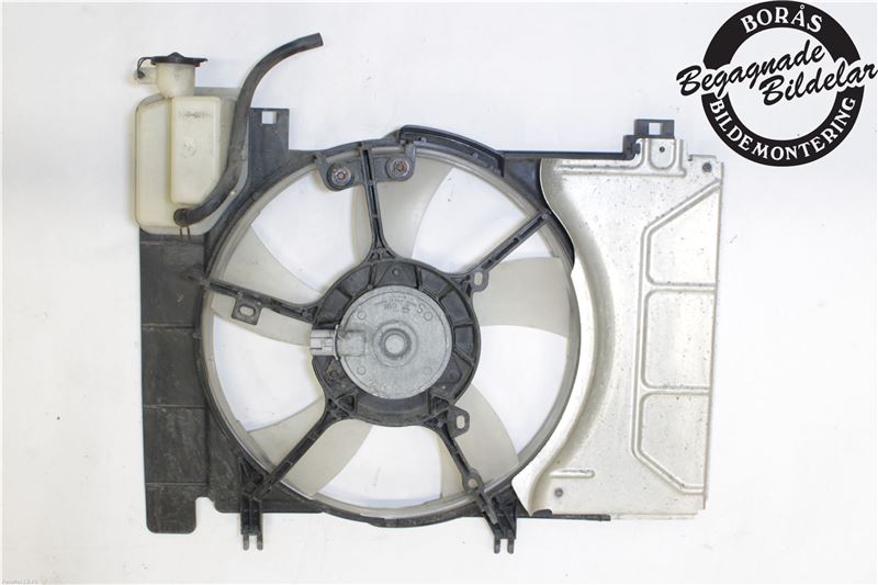 Radiator fan electrical TOYOTA VERSO S (_P12_)