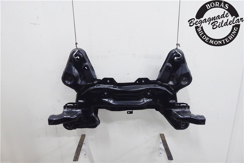 Front subframe PEUGEOT 2008 I (CU_)