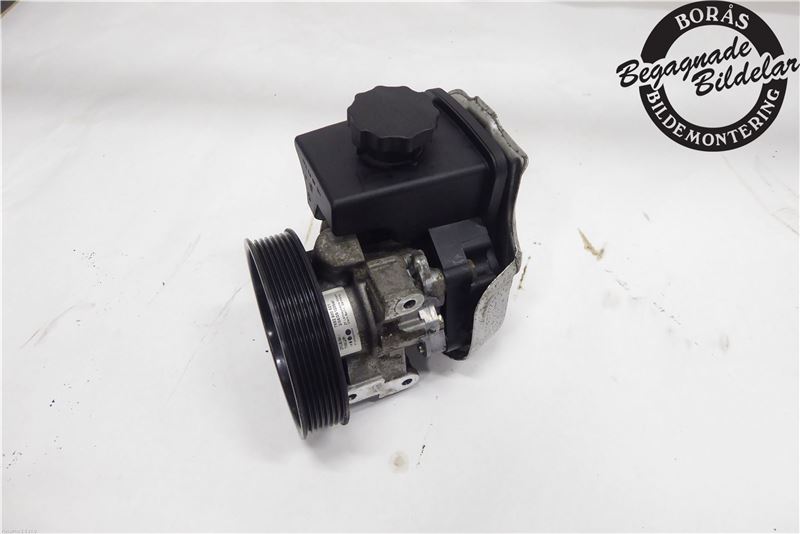 Power steering pump MERCEDES-BENZ C-CLASS T-Model (S203)