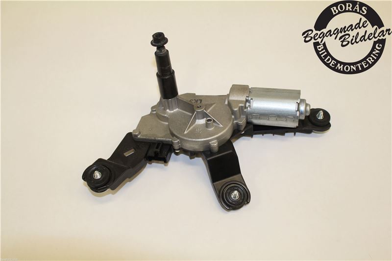 F008282220 : Ruitenwisser motor achter - Autoparts24