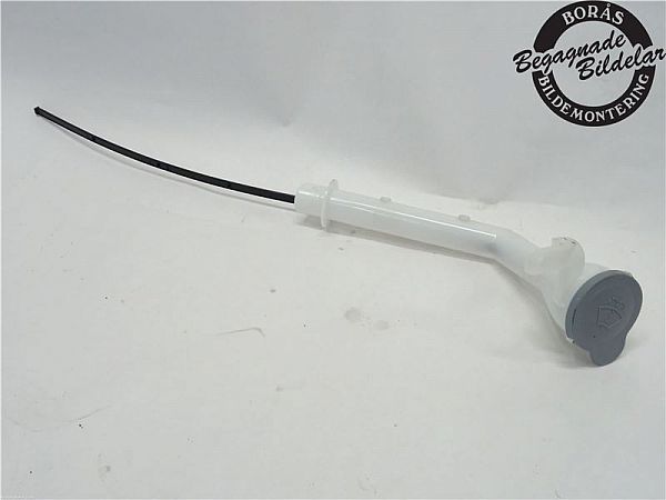 Washer fluid reservoir NISSAN QASHQAI II (J11, J11_)