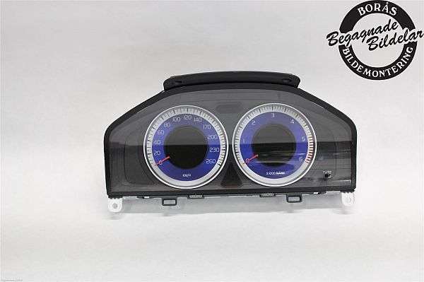 Instrument cluster VOLVO V60 I (155)